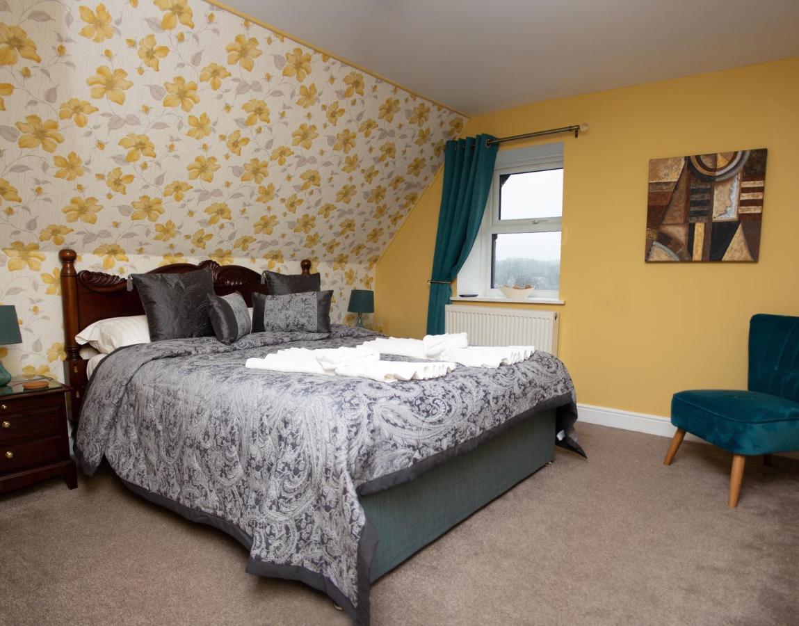 Beaumont Guest House- Free Private Parking & Off-Site Health Centre Access - Adults Only Windermere Exteriér fotografie